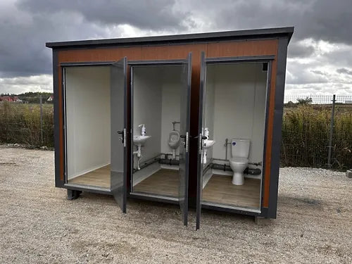 Conteneur sanitaire de type pavillon avec 3 cabines