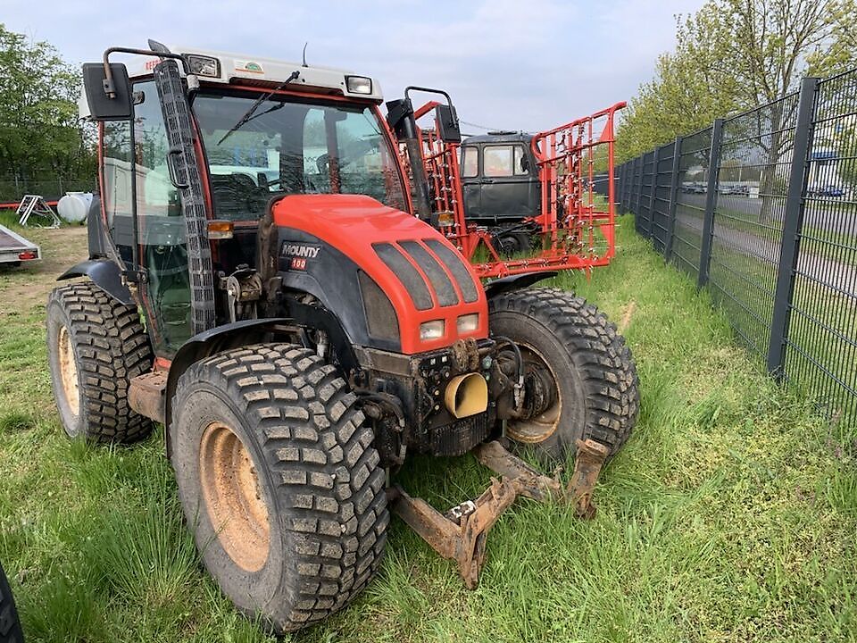 Tracteur Metrac à cabine de chargeur