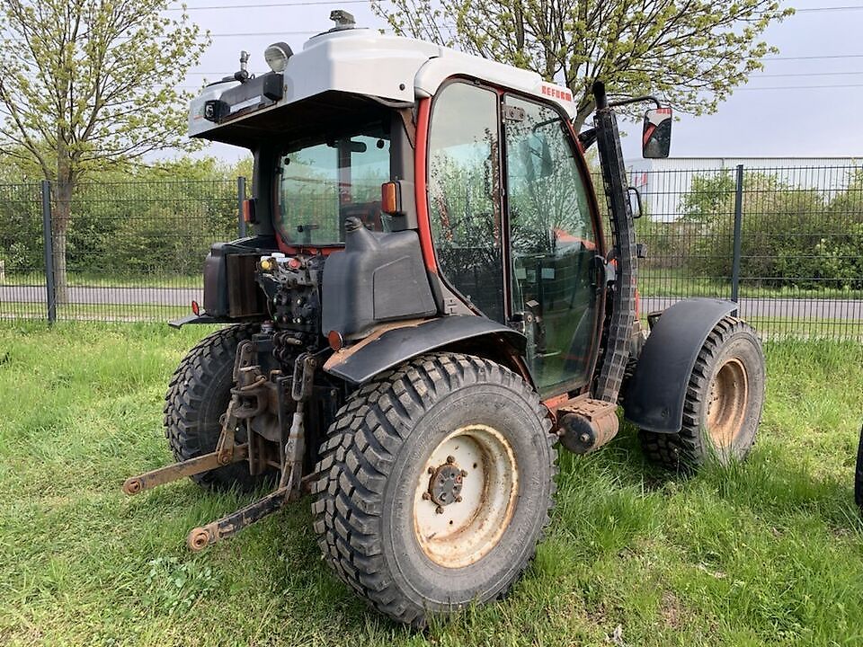 Tracteur Metrac à cabine de chargeur