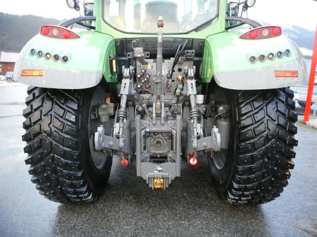 Fendt 724 SCR ProfiPlus 2012