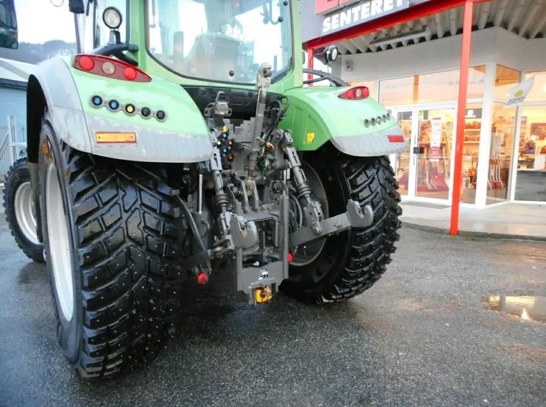 Fendt 724 SCR ProfiPlus 2012