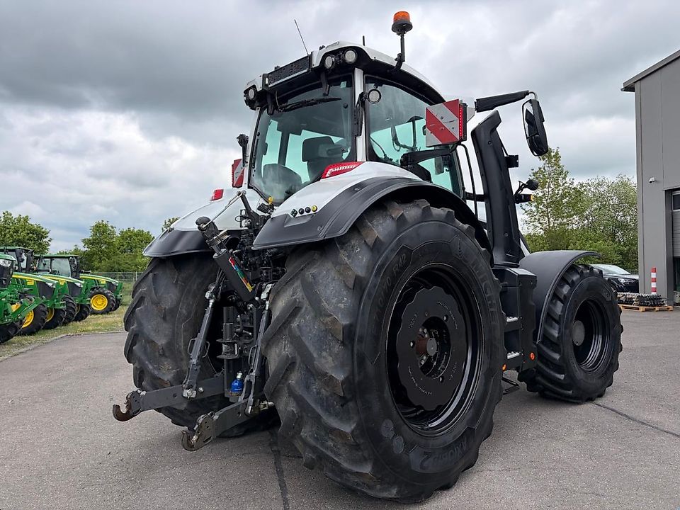 Valtra Q305  2023