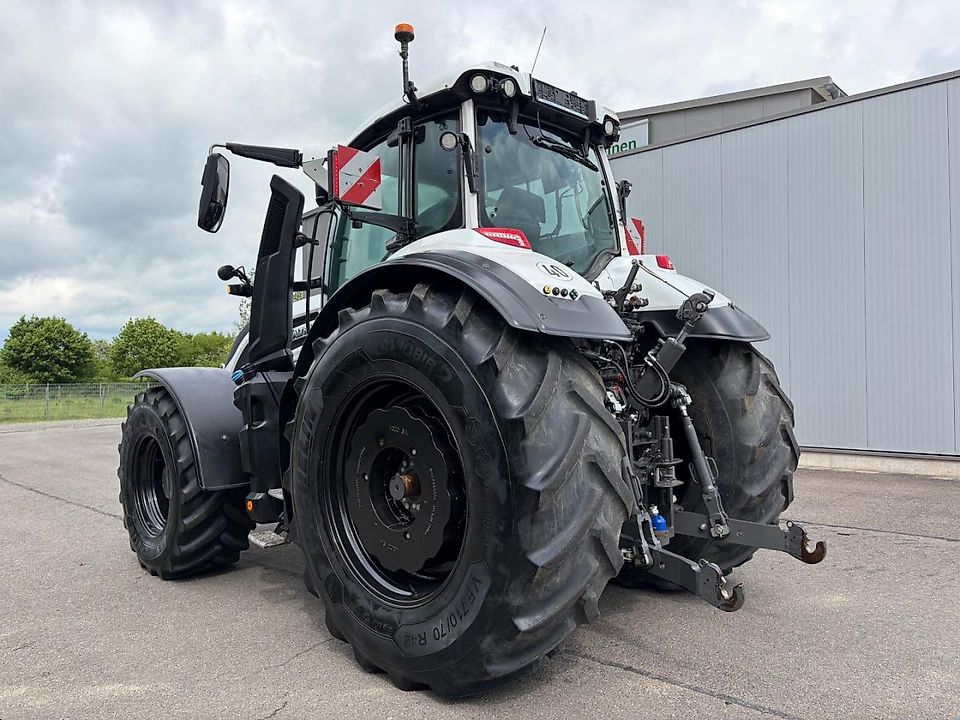 Valtra Q305  2023