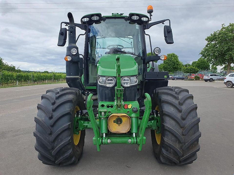 TRACTEUR John Deere 6120M