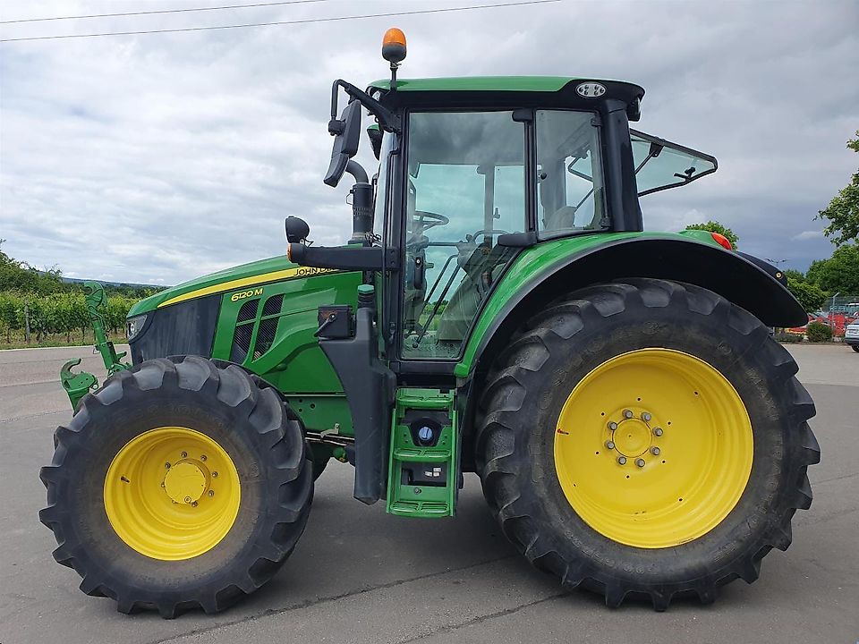 TRACTEUR John Deere 6120M