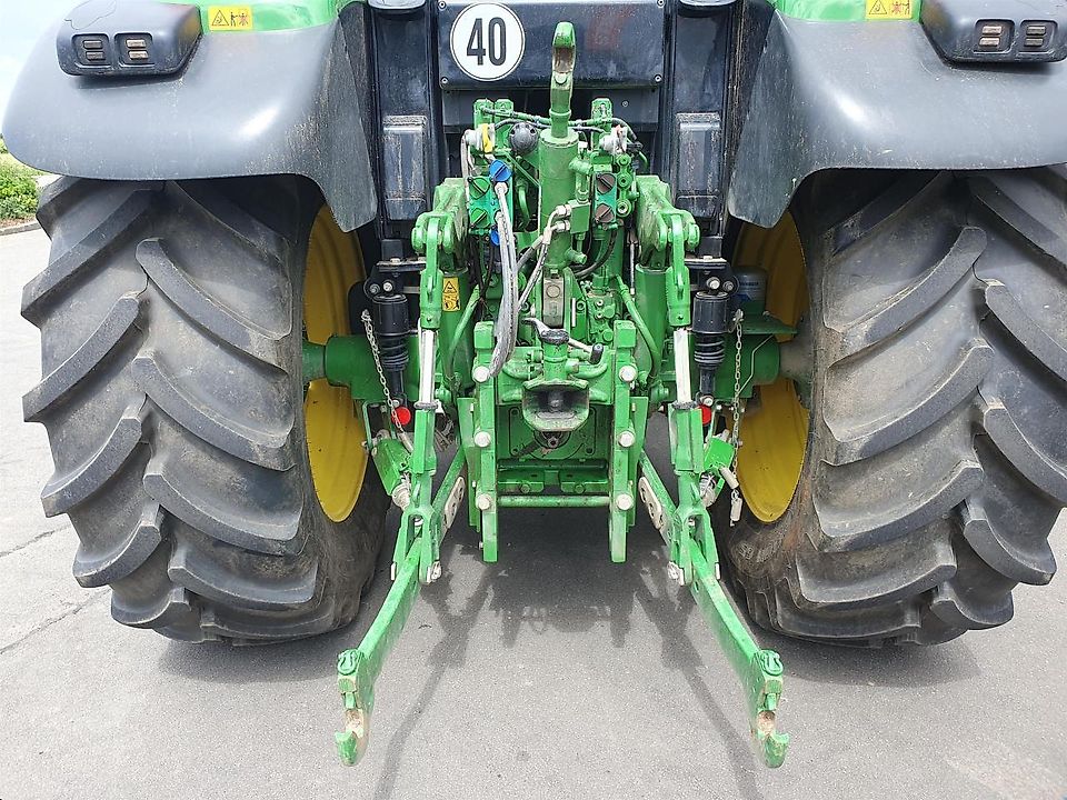 TRACTEUR John Deere 6120M