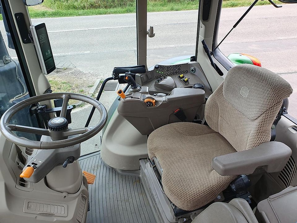 TRACTEUR John Deere 6120M