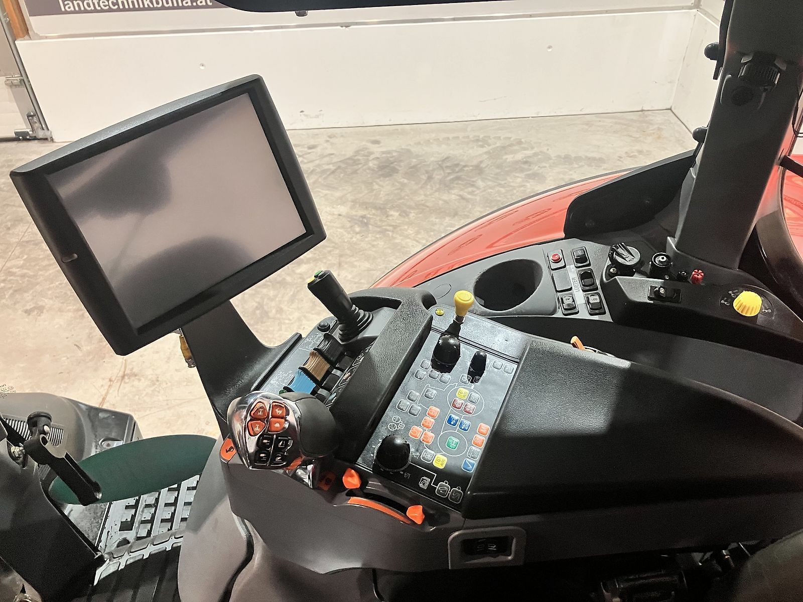 Tracteur 6300 2016