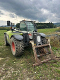 Tracteur Scorpion 9040