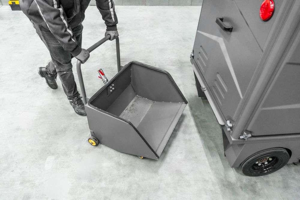 Balayeuse autoportée Clean Master Xtreme - 18000 m²/h