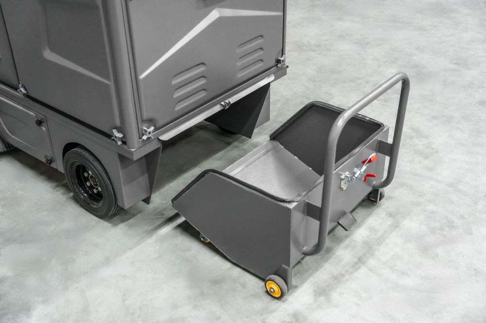 Balayeuse autoportée Clean Master Xtreme - 18000 m²/h