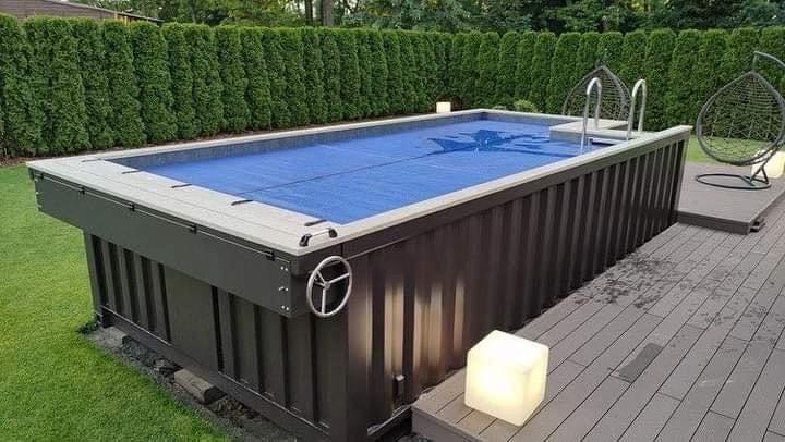 Reserva Total + Entrega e instalación (Sebastia Vila Fillola) de piscina contenedor «One Tripper» de 6 m x 6 m. agri-tract
