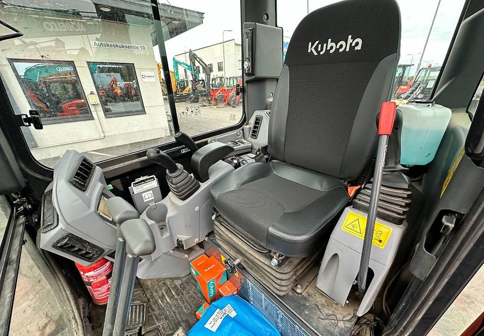 Kubota U36-4 agri-tract