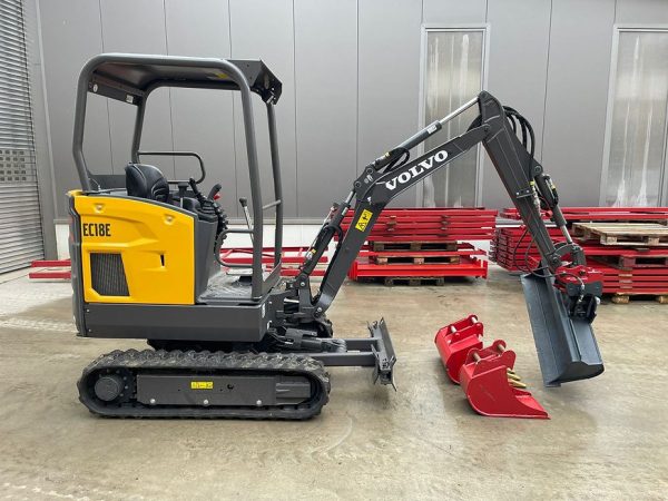 Volvo EC 18 E agri-tract