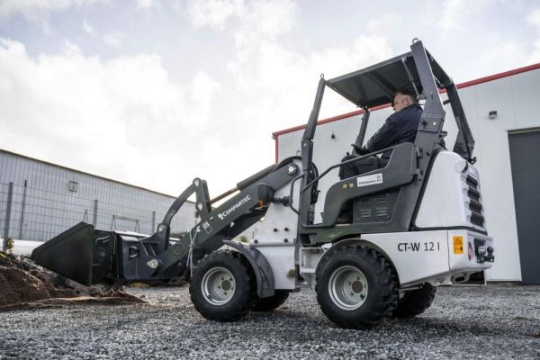 Chargeuse sur pneus 1200 kg – direction articulée, CT-W12 agri-tract