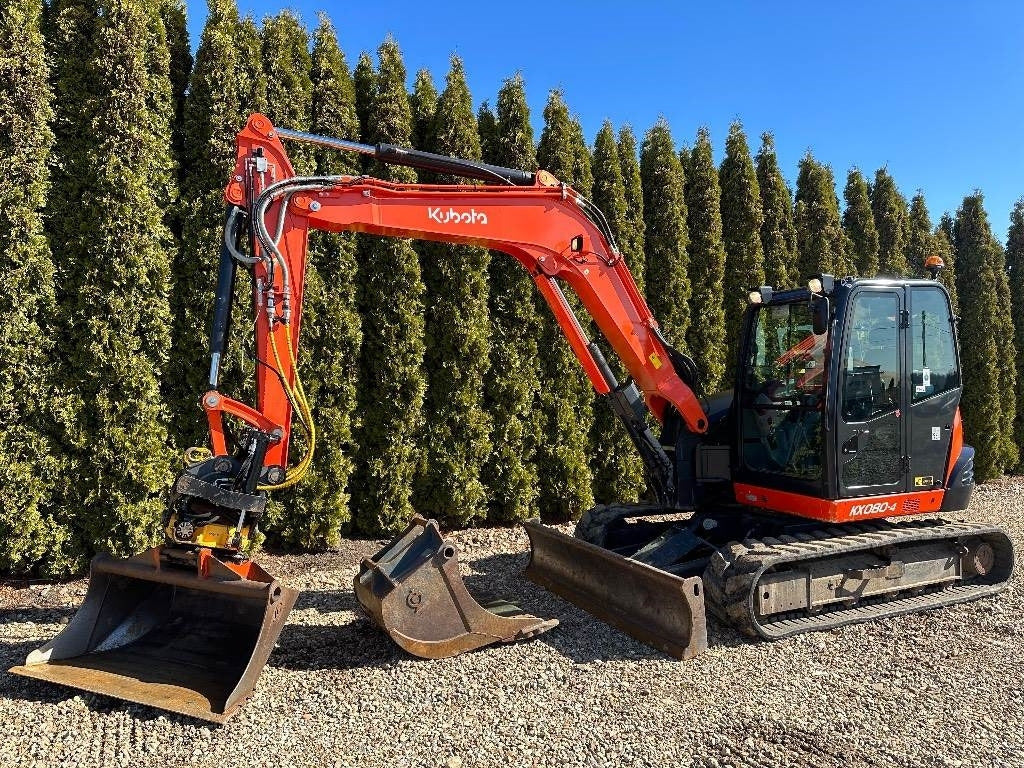 Kubota KX080-4 ENGCON + 3 CAÇAMBAS – 8,27T agri-tract