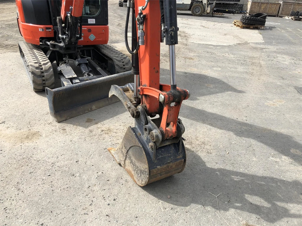 Kubota KX033-4 agri-tract