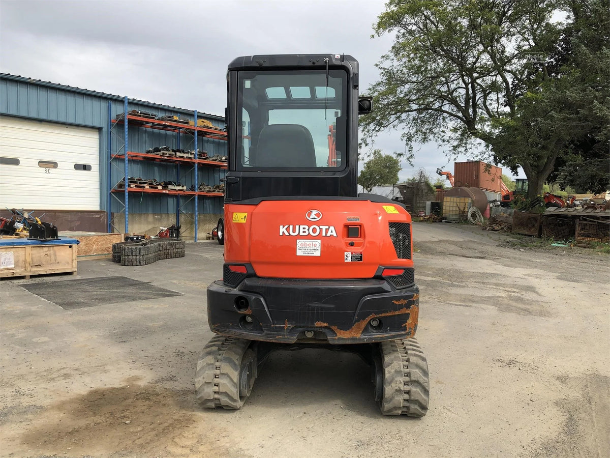 Kubota KX033-4 agri-tract