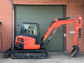 Kubota KX057-4 + 3 Caçambas – 5,5T agri-tract